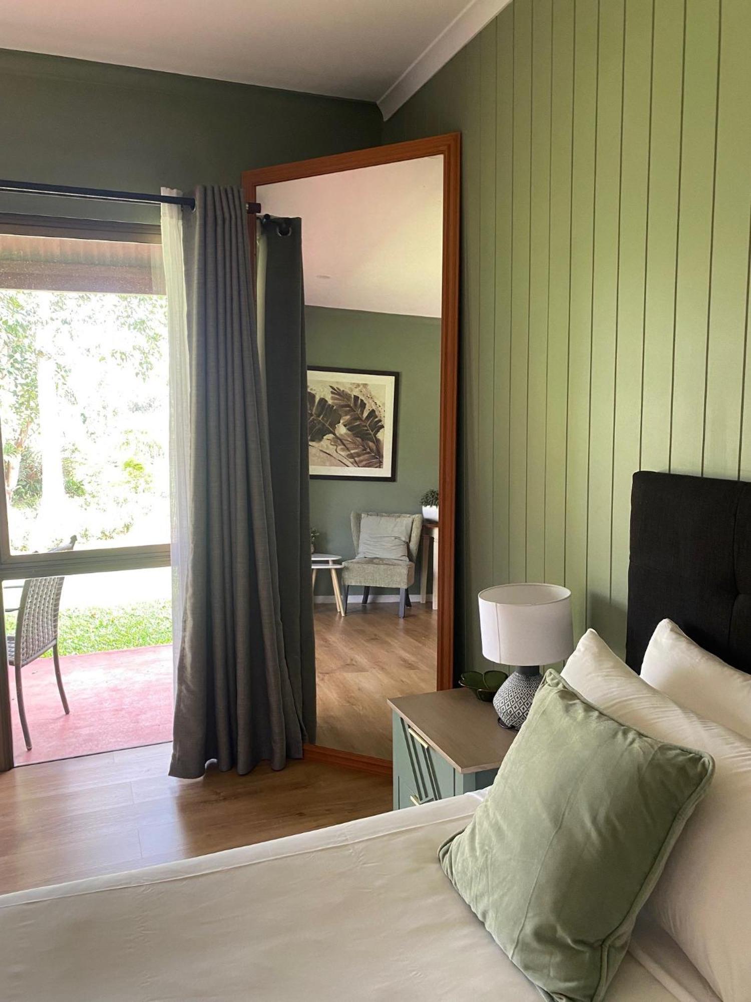 Malanda Lodge Luaran gambar